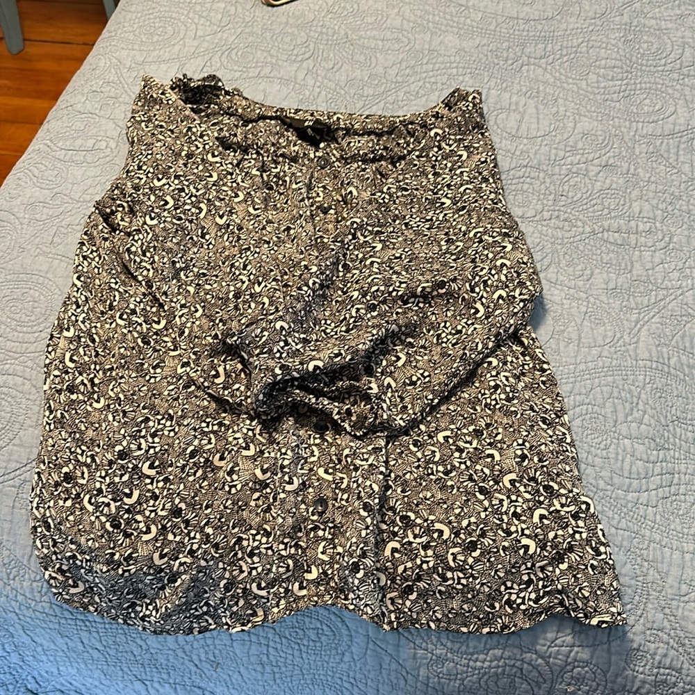 H&M blouse size 4
